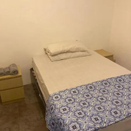 Fronte Apartment