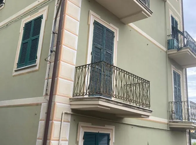 Apartamento Fronte Riva Trigoso